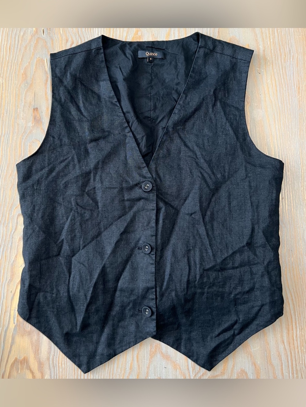Quince European linen vest in black size small - Picture 2 of 6